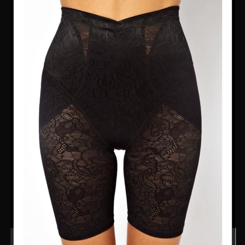Scandale shapewear tummy waist V black lace pant Thigh short size S